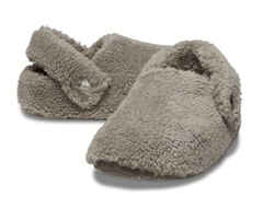CROCS EUROPE 209386 . CLASSIC COZZZY SLIPPER<br>Marron